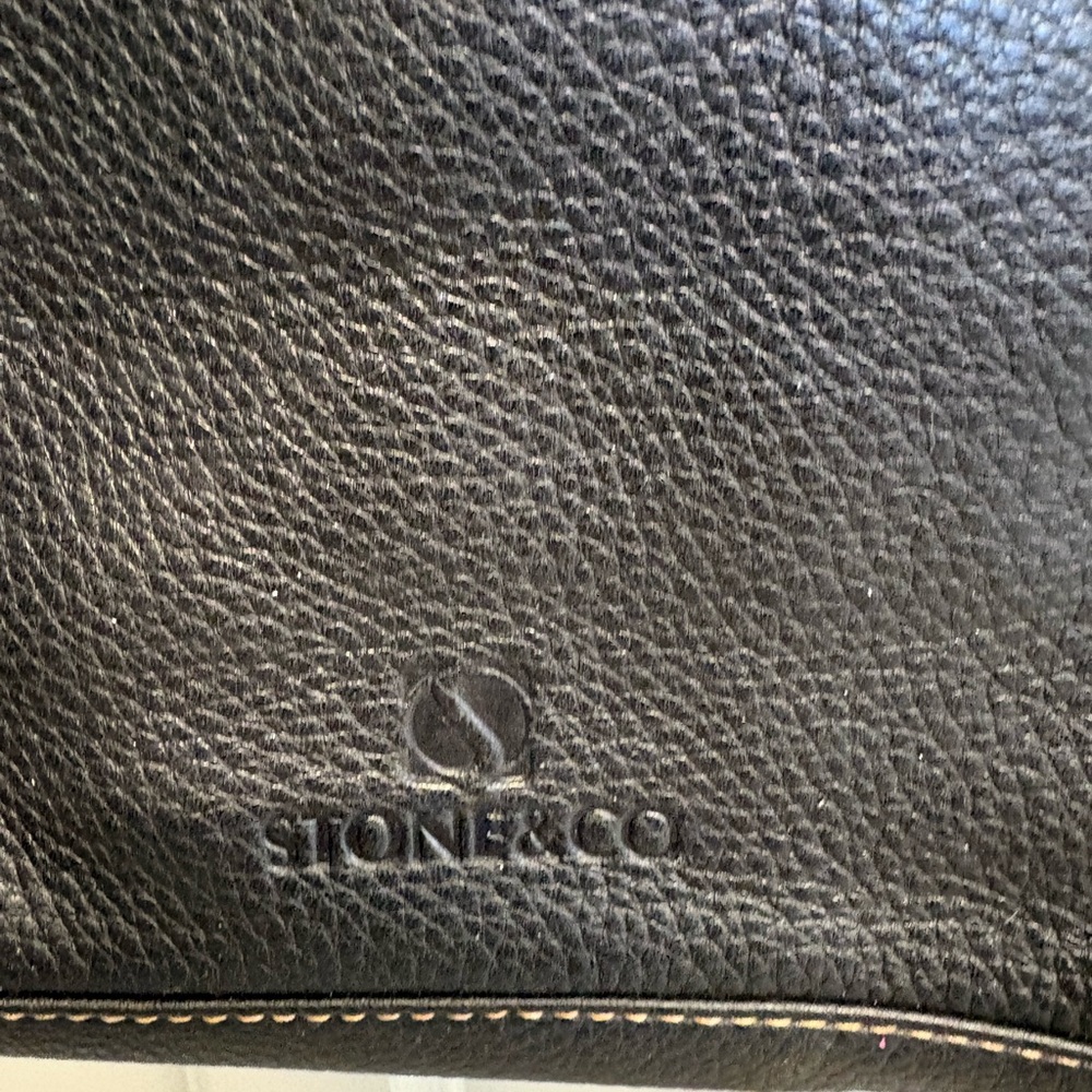 Stone & Co. Black Pebbled Leather Crossbody Purse - Picture 3 of 10